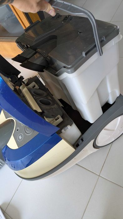 Zelmer AQUAWELT 919.0 ST - Прахосмукачка с воден филтър (1600W)