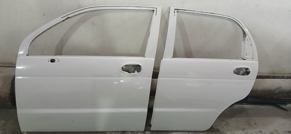 Matiz  radnoy chap tomon eshiklar
