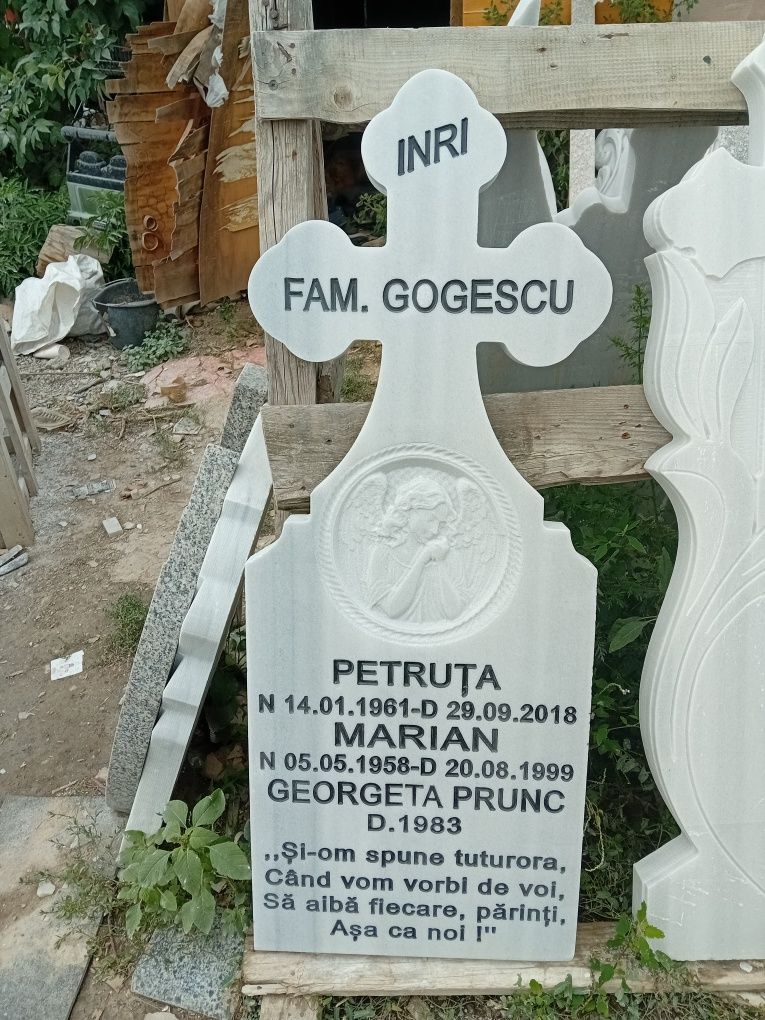 Vând cruci de marmură preț de producător prețuri real cu scris inclus
