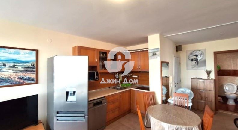 Продава се Тристаен апартамент в с. Равда, Област Бургас - 126 кв.м за 1072 €/кв.м - Снимка #2