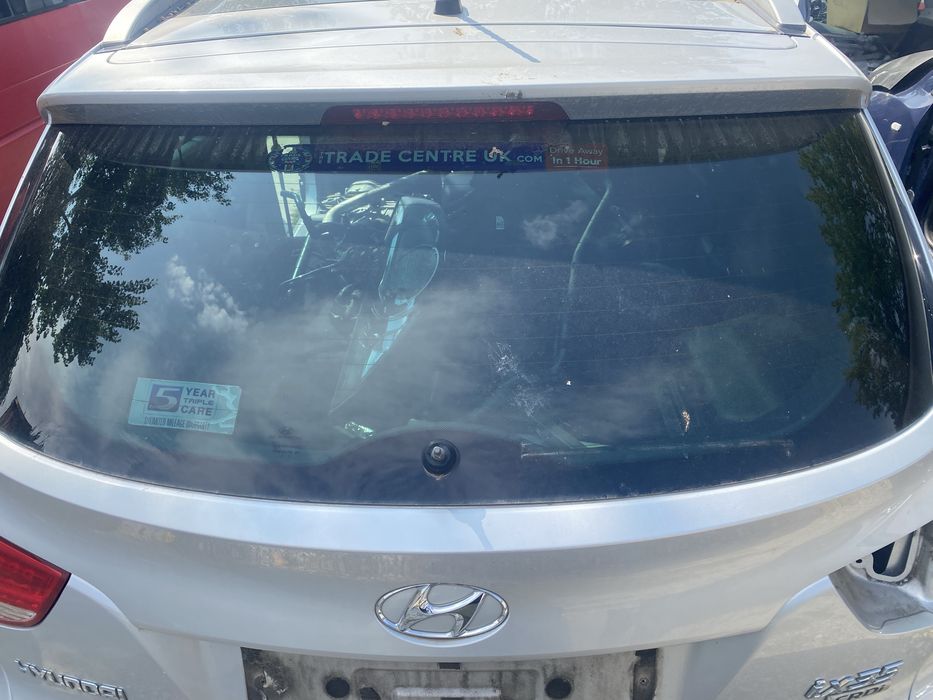 Заден капак и задна броня Hyundai ix35
