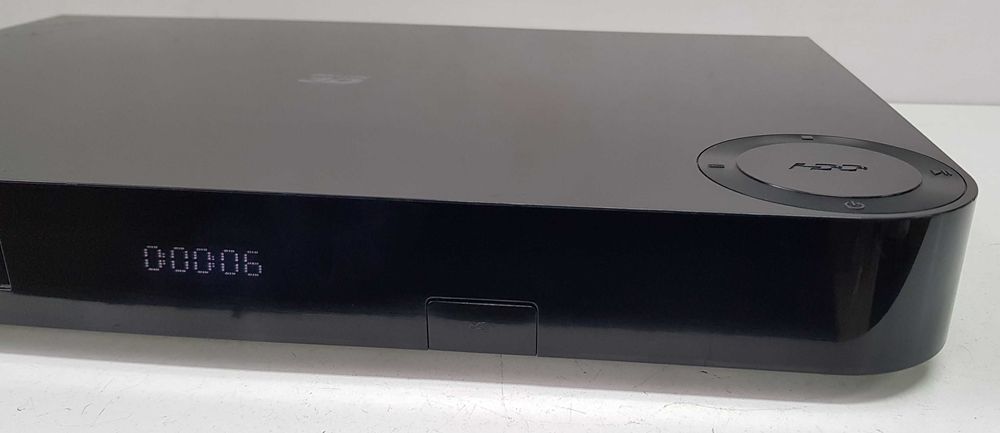 Samsung BD H 8500 Blu ray 3D HDD recorder 500 GB Wi-Fi player DVD
