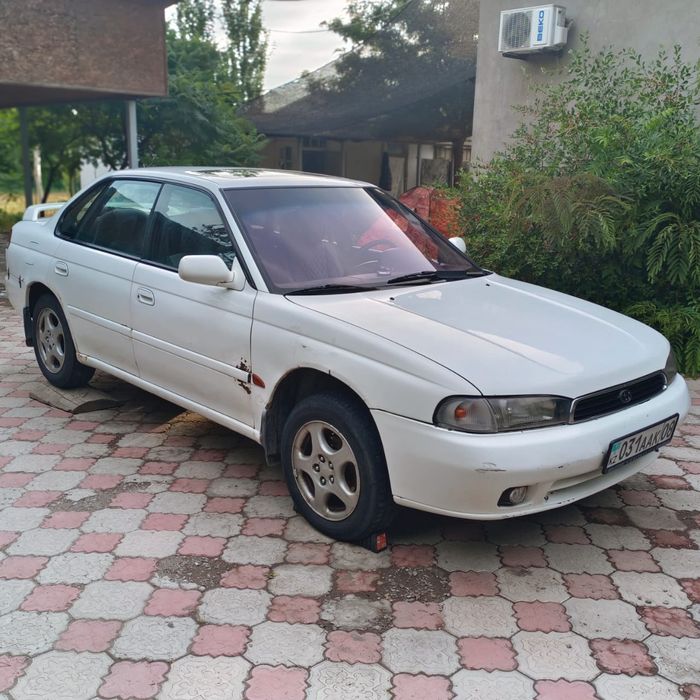 Автомобиль Субару