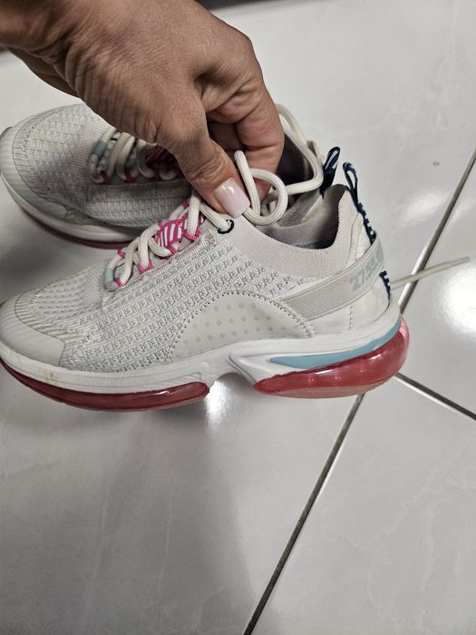 Зара маратонки 32 номер