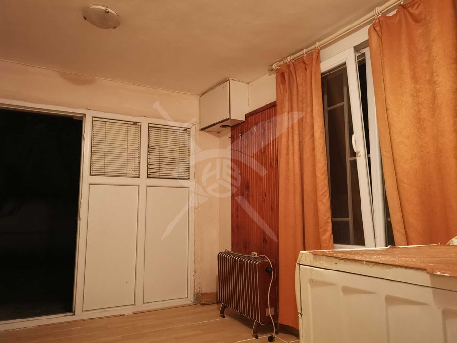 Продава се Едностаен апартамент в София, Редута - 18 кв.м за 2334 €/кв.м - Снимка #2