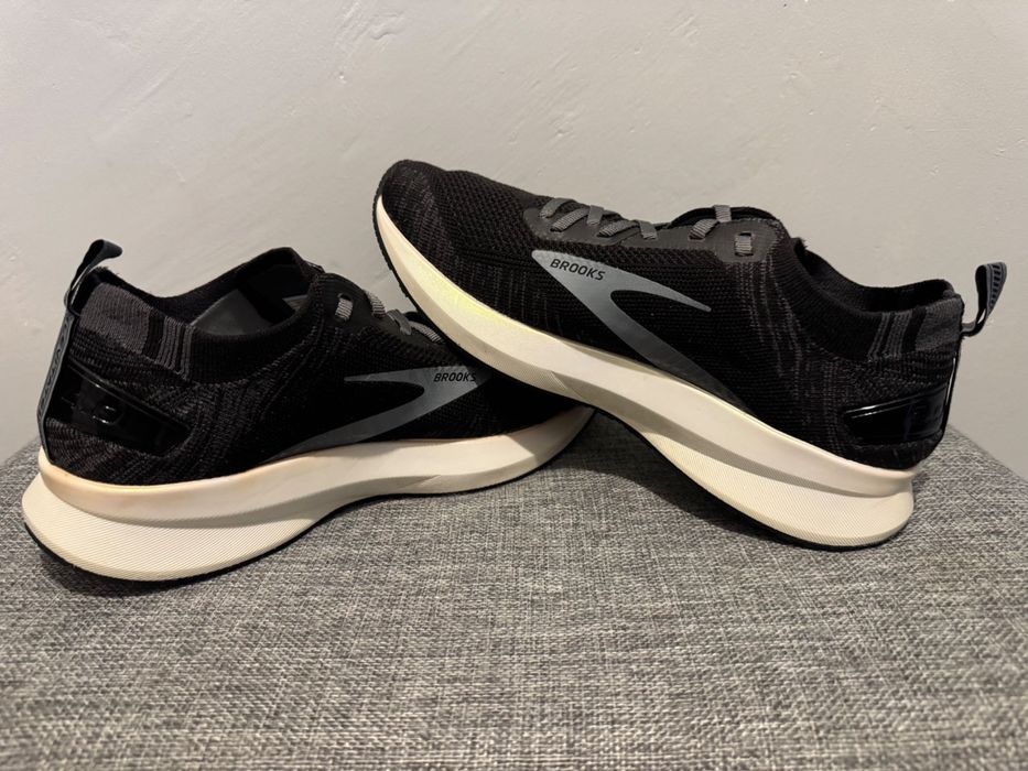 BROOKS Levitate 4.