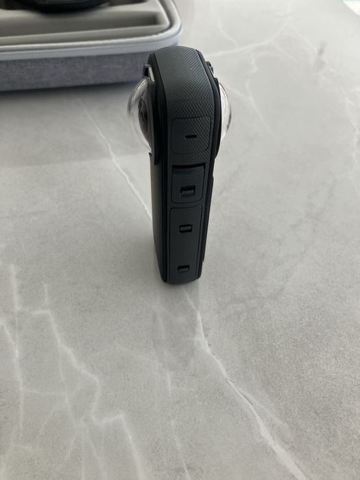 Insta360 X3 Bundle + Bullet Time + 64GB SD Card