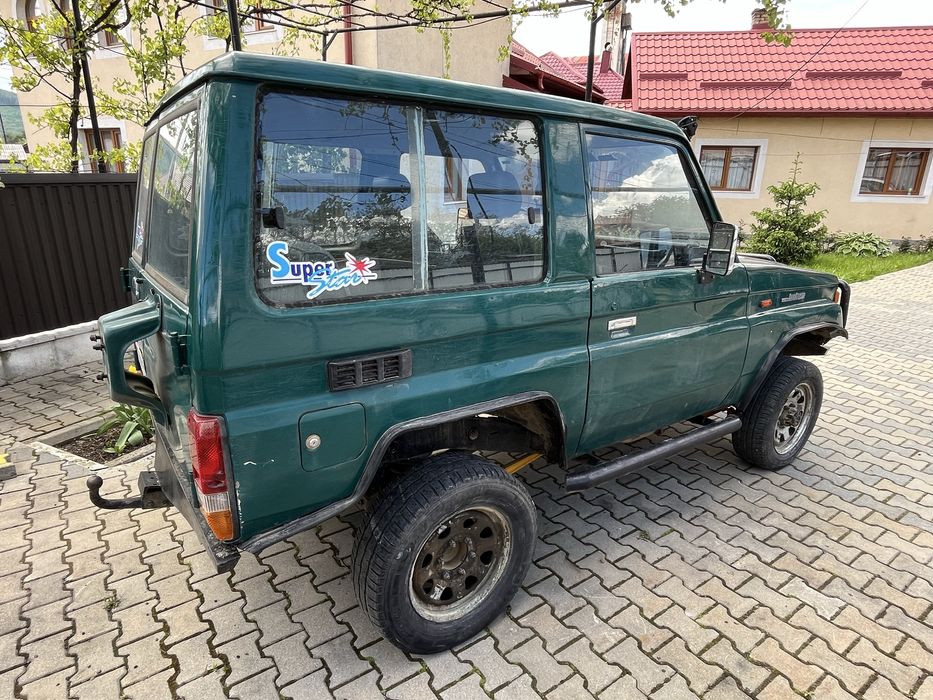 Totota Land Cruiser LJ70 fara motor