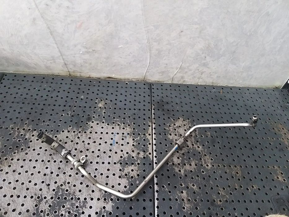 Conducta ulei tur turbo 2.0 tdi audi a3 8p 03g145742