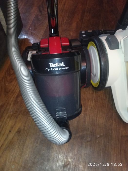 Продам  пылесос тефаль