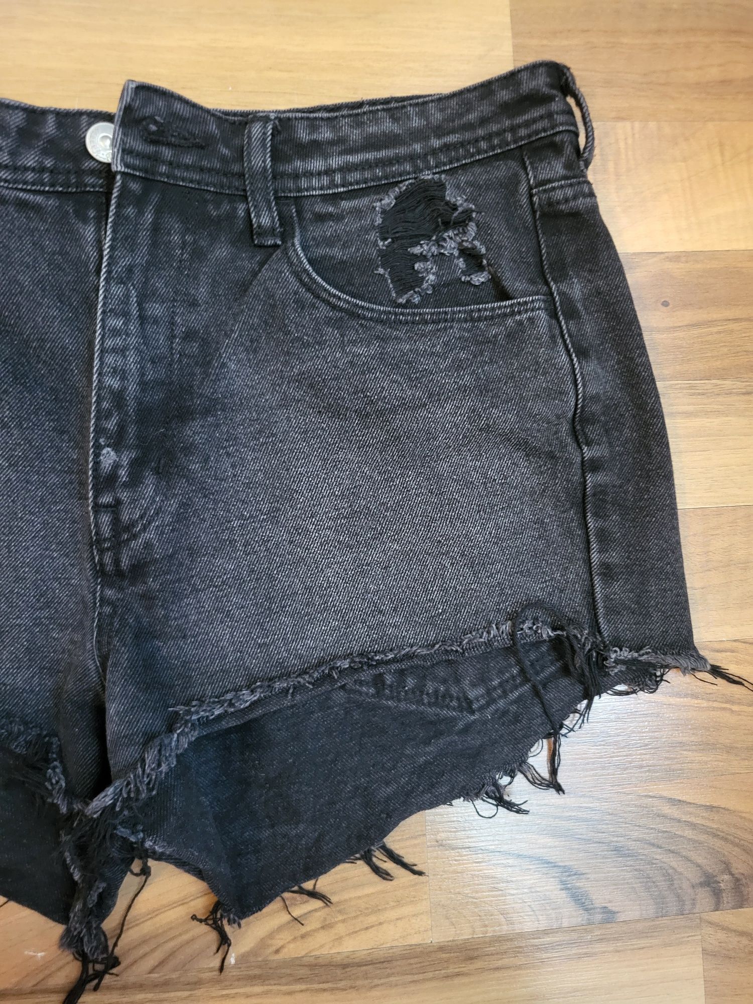 Blugi H&M mărimea 38
