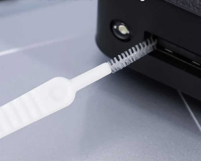 Мини четки за почистване на труднодостъпни места НАЛИЧНО