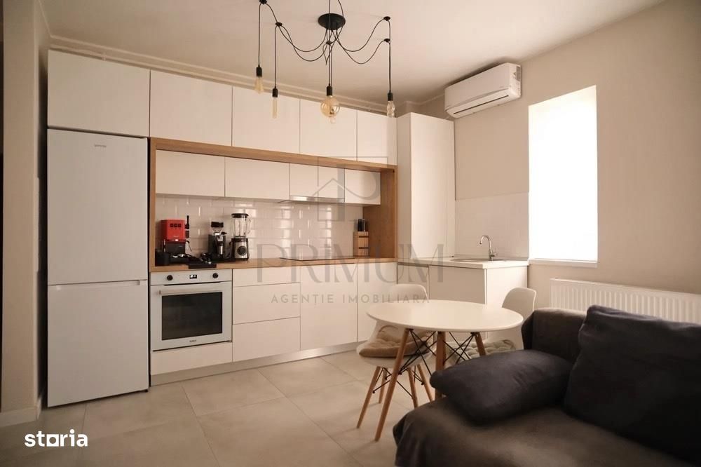 GIROC - 2 Camere - Parter - Mobilat - Utilat - Loc de parcare