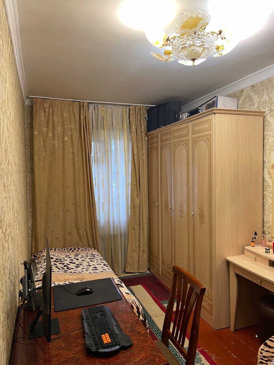 Срочно! Продаётся 3 комнатная квартира в центре Ташкента, улица Ойбек