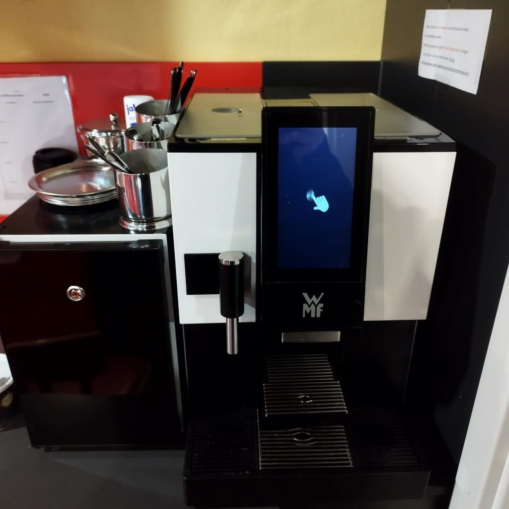 Espressor profesional WMF 1100 S