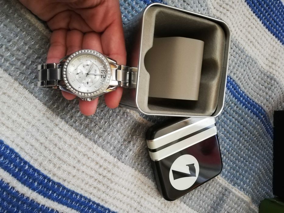 Дамски часовници