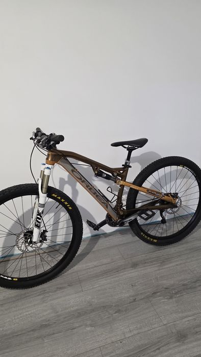 Bicicletă Orbea full suspension cadrul S-M.29