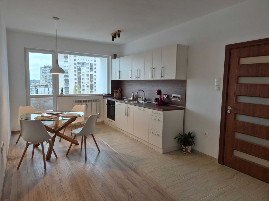 Продава се Тристаен апартамент в София, Бъкстон - 74 кв.м за 3176 €/кв.м - Снимка #2