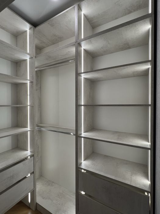 Продам евро 2в3 / 2 этаж по улице Маштабиб 77 серия