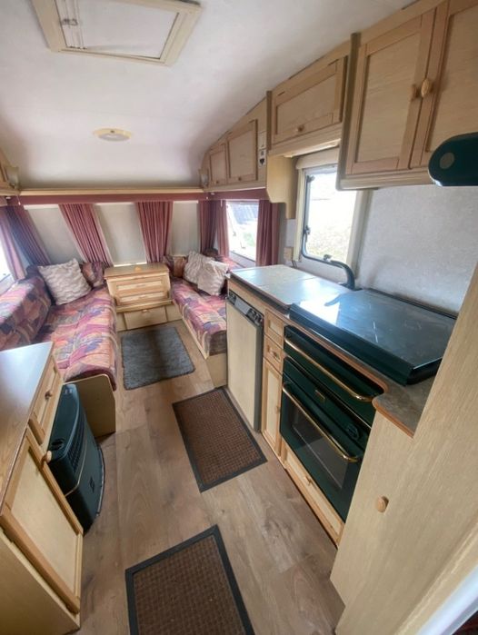 Капарирана!!!Каравана "Sterling Voyager" 2000г. с ФОРСЕЛТ! Промоция!