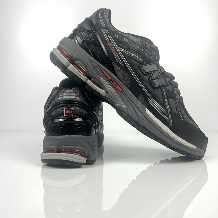 New Balance 1906R Black/Grey/Red | Размери 40-45 | Нови