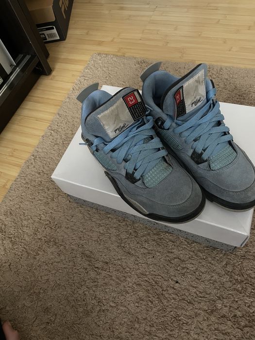 Jordan 4 university blue