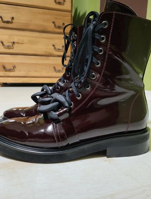 Botine lăcuite Rage Age