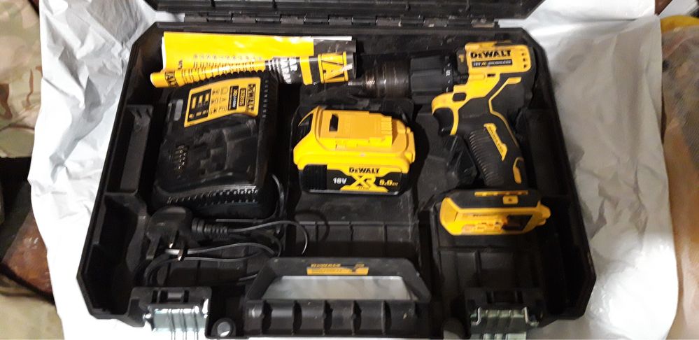 Ударен винтоверт DEWALT DCD 709.