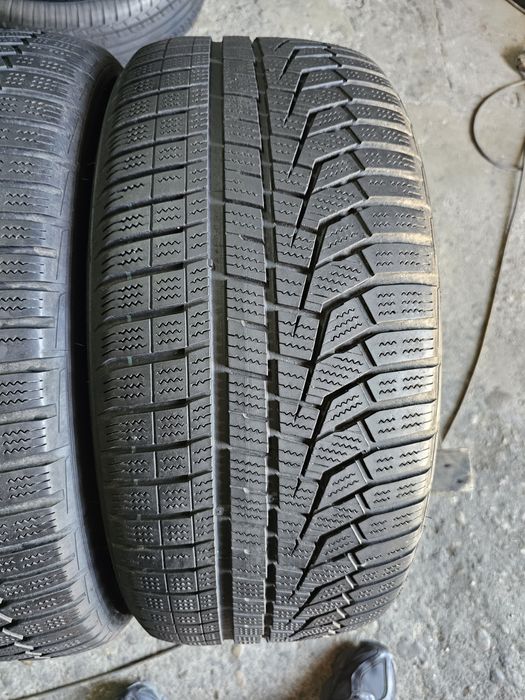 2 anvelope iarna 225 50 17 Hankook 2022