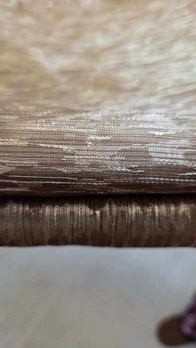 2 draperii maro  155 lungime (cu rezerva de 11 cm) * 140 latime