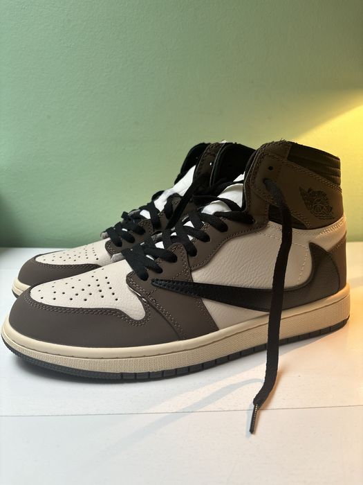Jordan 1 High x Travis Scott