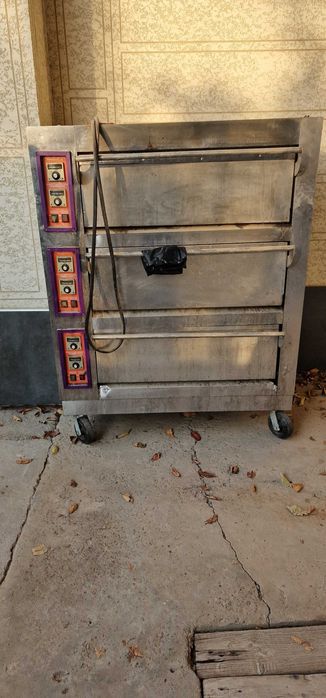 Элекрицеская плита промышленая 380