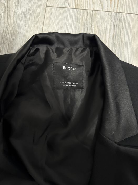 Дълго сако Bershka