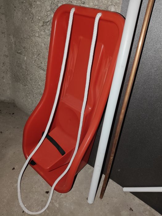 Sanie copii BOB  din plastic Roșu