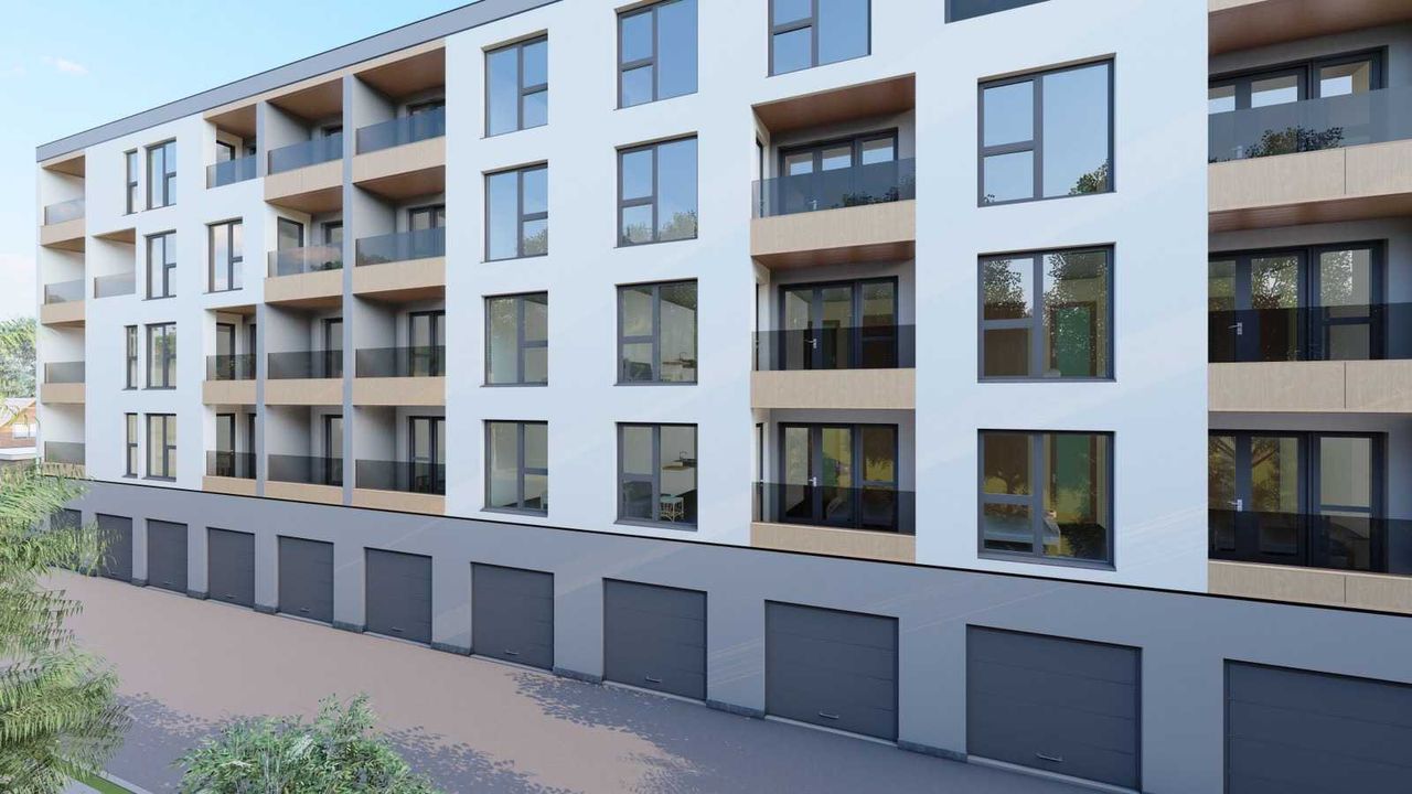 Продава се Тристаен апартамент в Русе, Здравец Изток - 116 кв.м за 1100 €/кв.м - Снимка #4