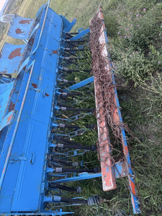 Vând utilaje după tractor