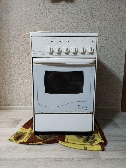 Продам эл.плиту Лысьва Э411  б/у