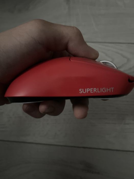 Барти се!! Logitech gpro Superlight