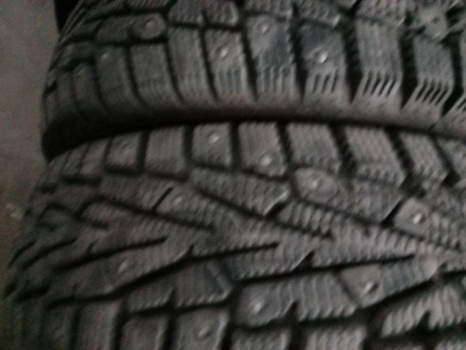 Пара шин на 185/60/15