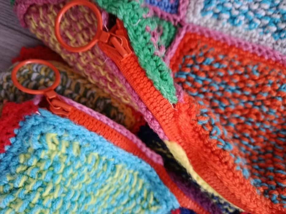 Set 2 fete de perna handmade împletite multicolore hippie