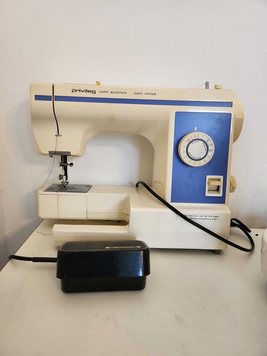 Vand masina de cusut Privileg Super cu mai multe tipuri de cusaturi