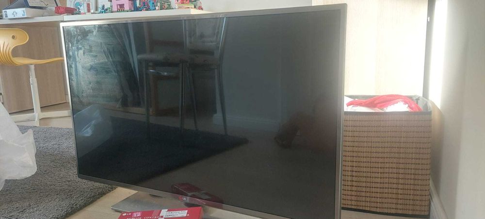 TV LG 42LB650V CINEMA 3D Smart TV cu webOS