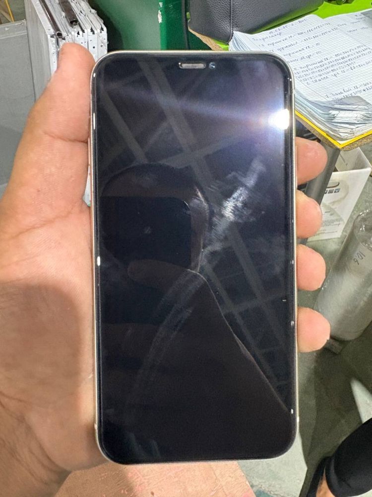 Iphone 11   Idial