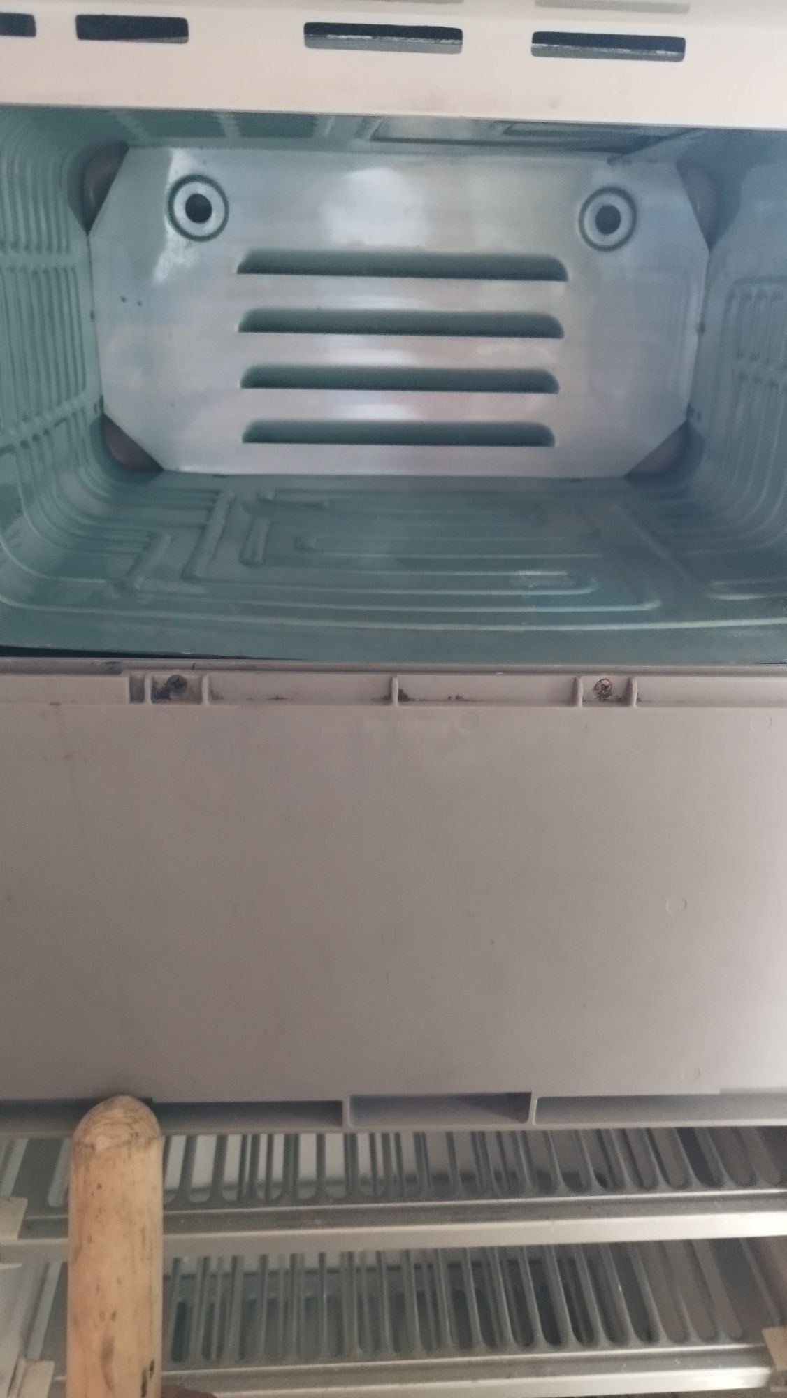 Продам холодильник зил
