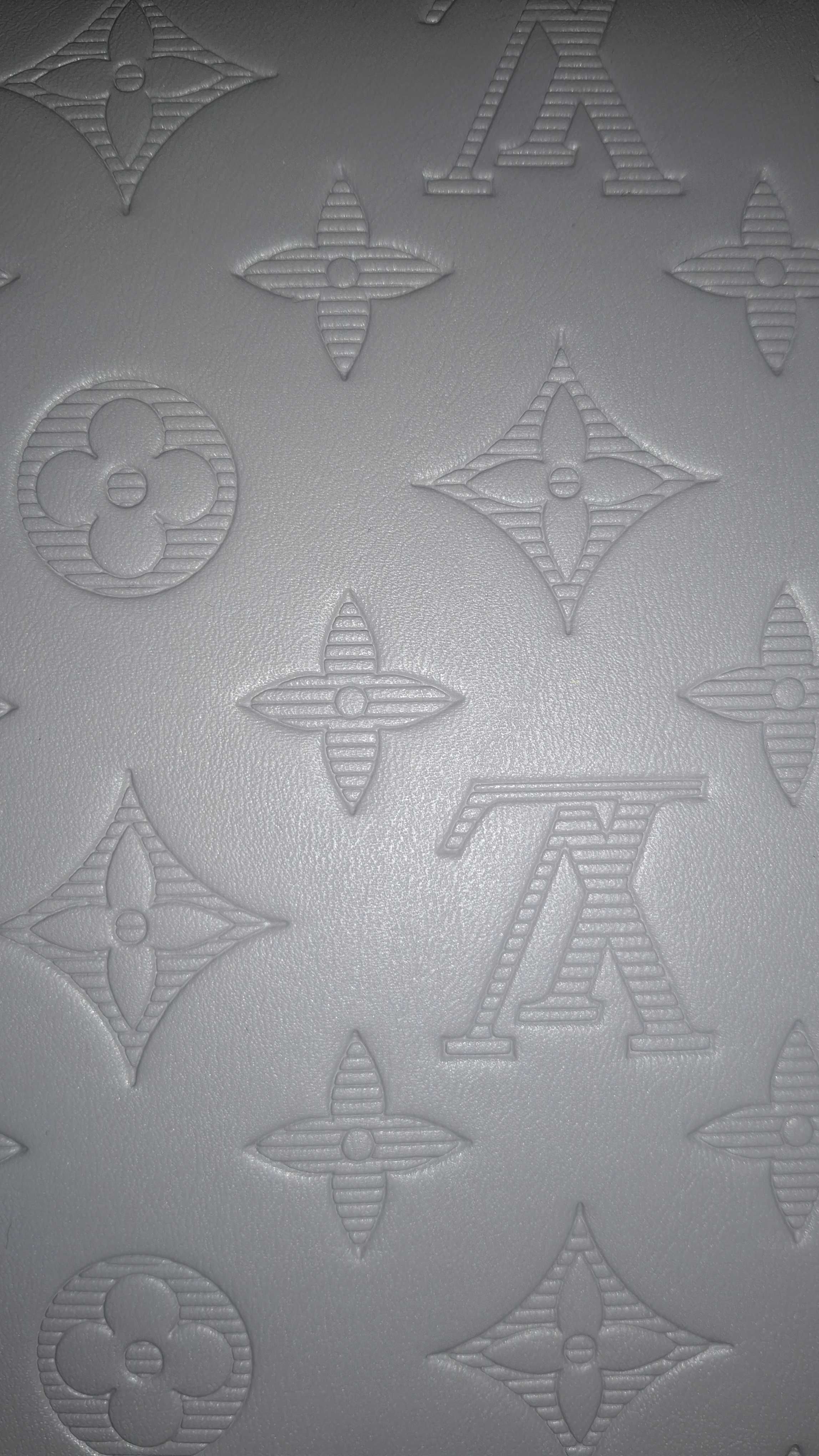 Louis Vuitton чанта