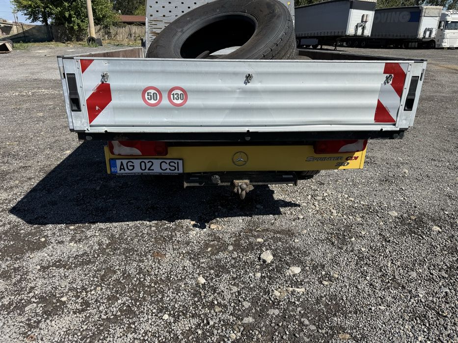 Mercedes DOKA 7 locuri