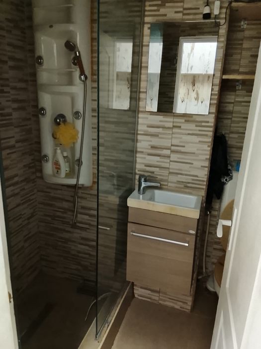 Închiriere apartament complet mobilat – Micro 14