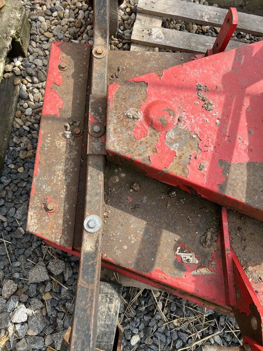 Cositoare / tocatoare  cu roti