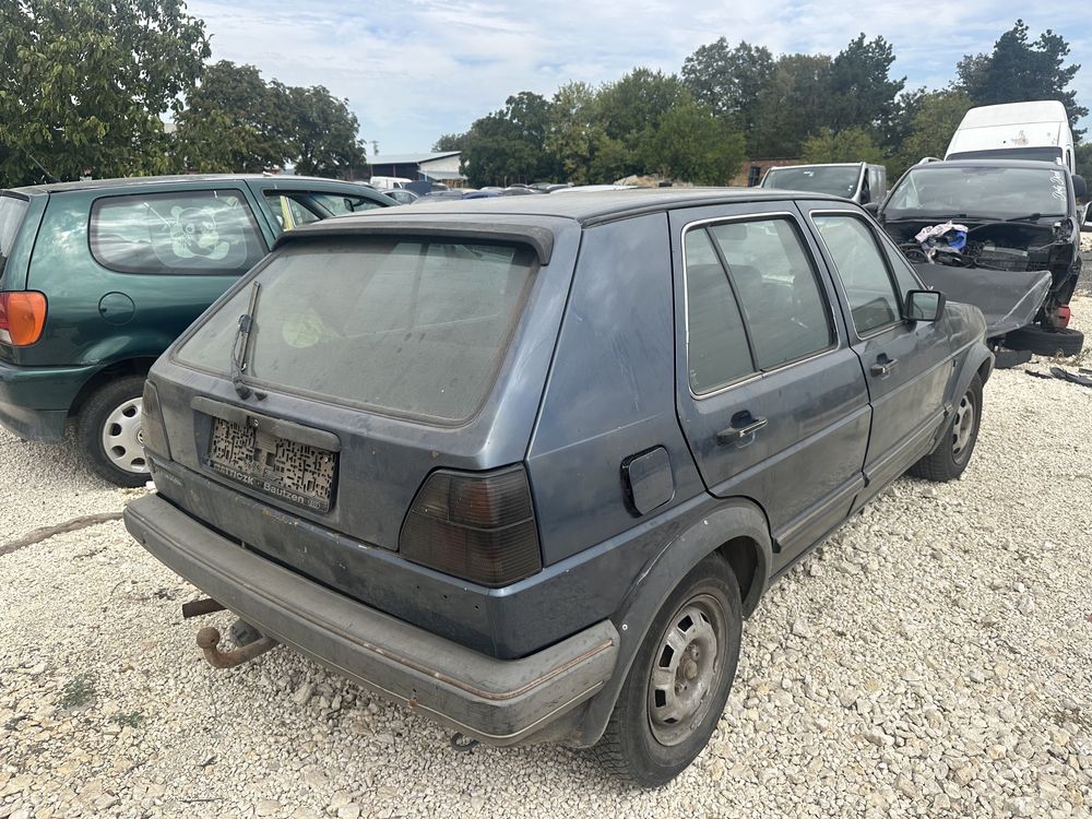 VW Golf 2 на части