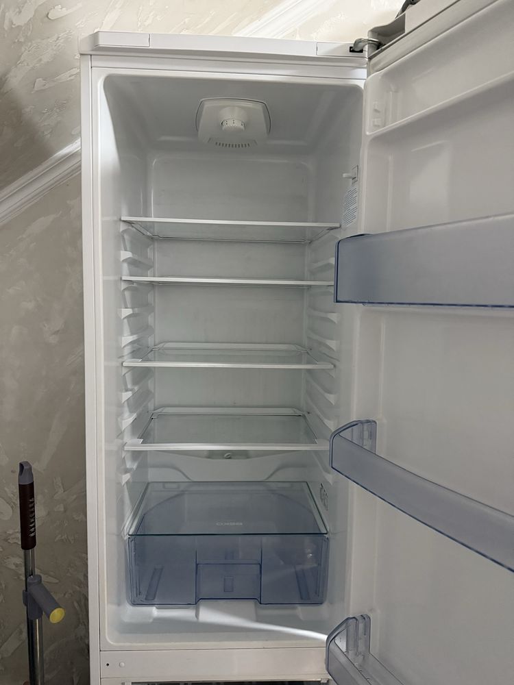Холодильник BEKO CS332020